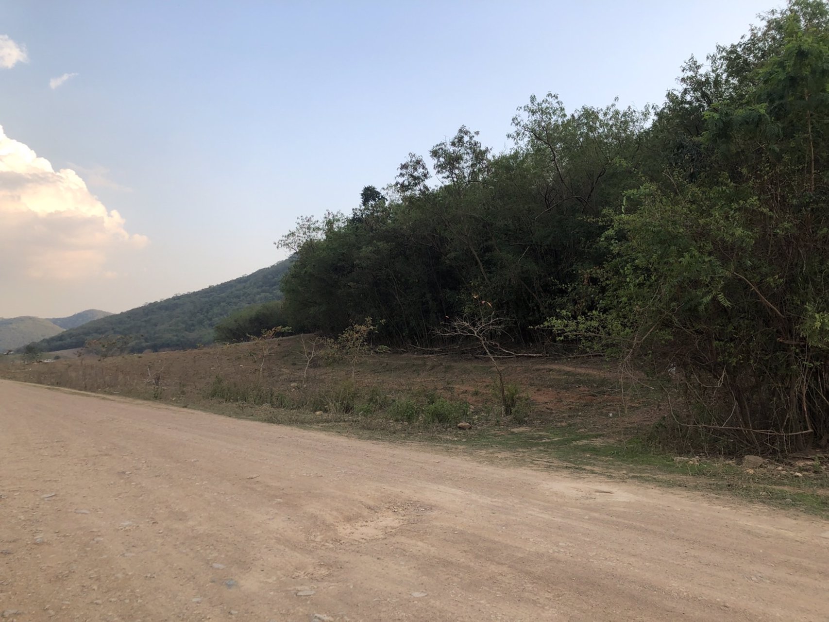 ขายที่ดินเขาใหญ่-ติดอ่างเก็บน้ำหมวกเหล็ก