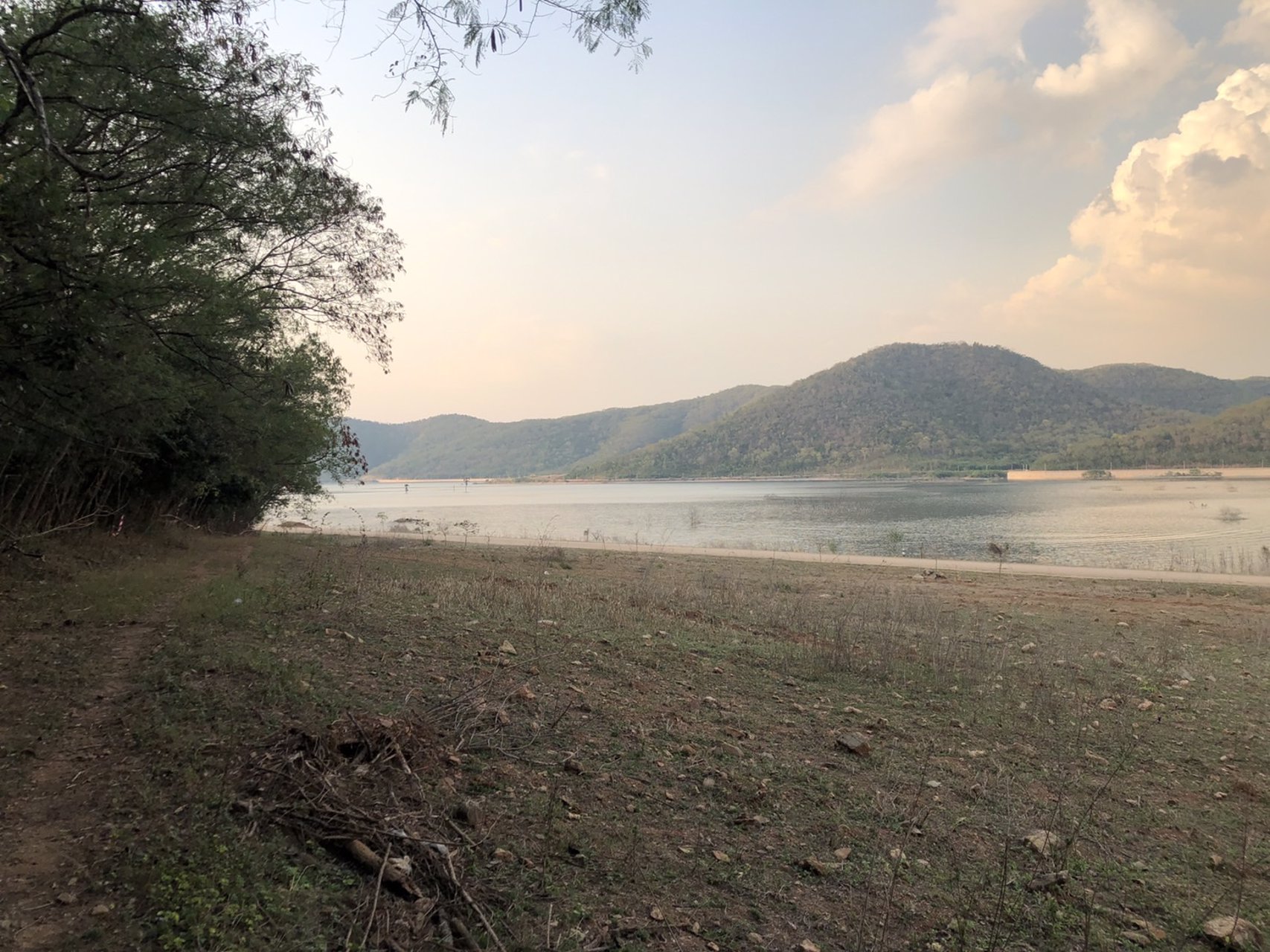 ขายที่ดินเขาใหญ่-ติดอ่างเก็บน้ำหมวกเหล็ก