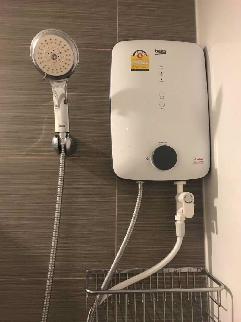 ให้เช่า-fresh-condo-bangpho-เฟรช-คอนโด-บางโพ-เฟอร์นิเจอร์ครบ-ห้องสวย-มีระเบียง-วิวสระน้ำ-ห้องใหม่