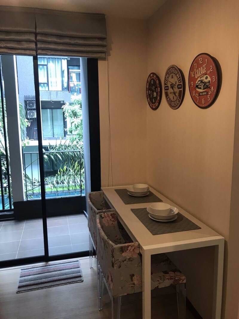 ให้เช่า-fresh-condo-bangpho-เฟรช-คอนโด-บางโพ-เฟอร์นิเจอร์ครบ-ห้องสวย-มีระเบียง-วิวสระน้ำ-ห้องใหม่