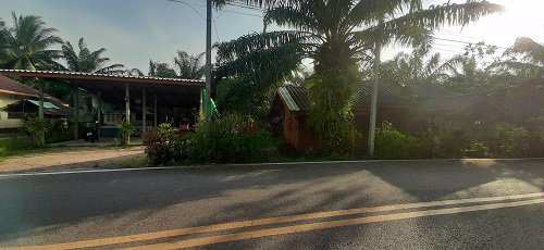 ขาย-บ้าน-พร้อมร้านขายของ-ติดถนน-บรรยากาศดี-สไตท์รีสอร์ท-อำเภอสวี-ชุมพร