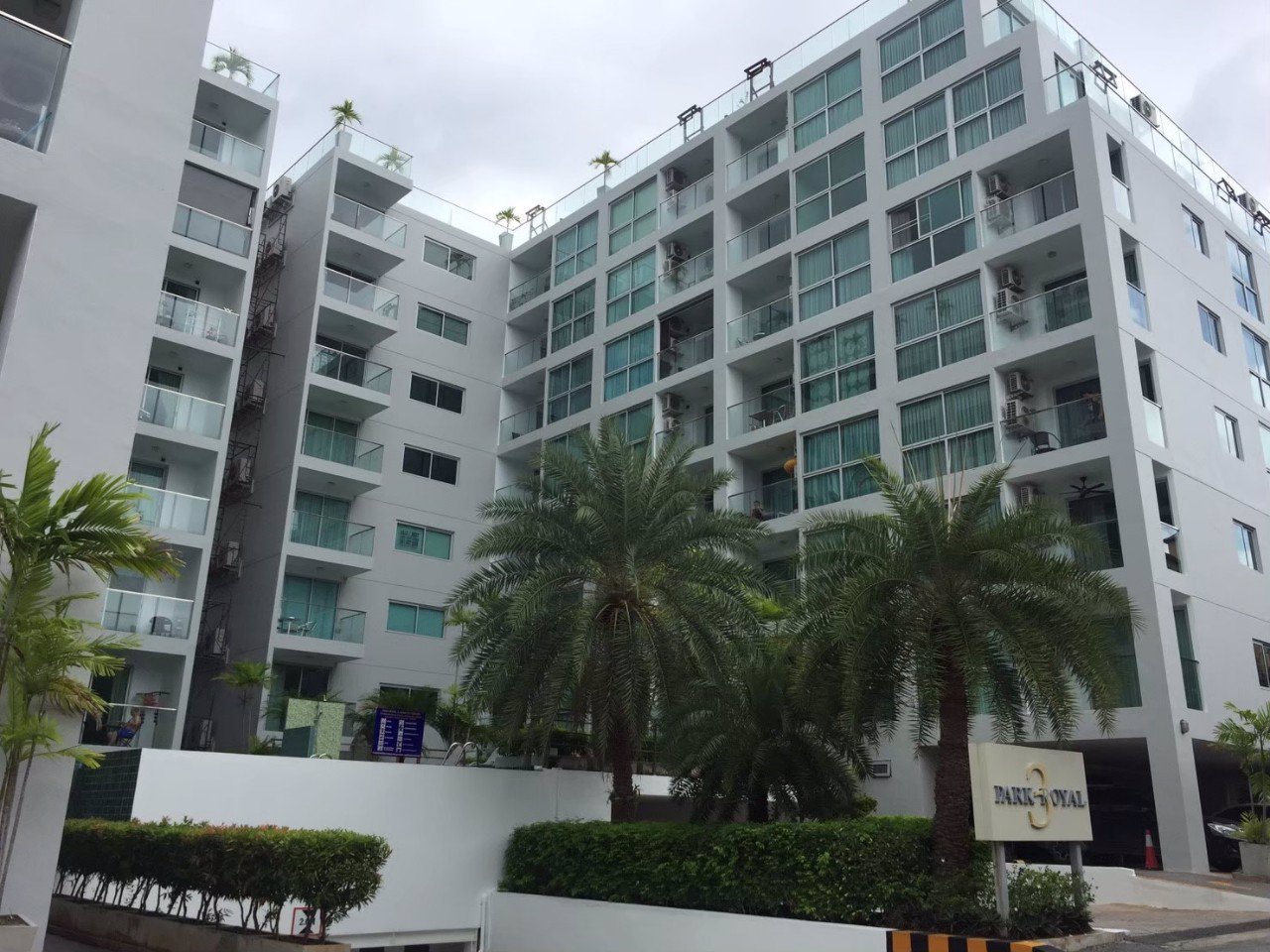 ขาย-คอนโด-park-royal-3-ปาร์ค-รอยัล-3-อาคารใหม่สไตล์โมเดิร์น-เฟอร์นิเจอร์ครบครัวพร้อมเข้าอยู่-พัทยา