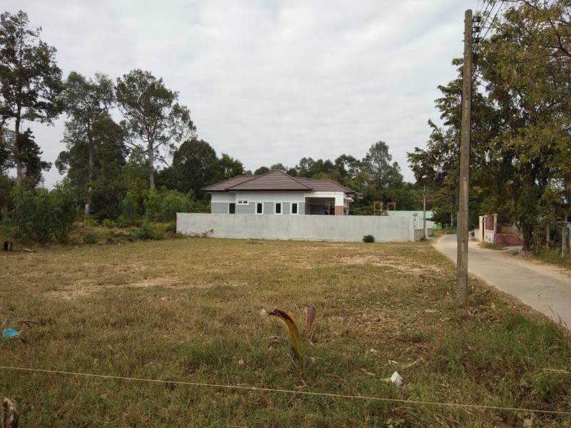 ขาย-ที่ดินเปล่าถมแล้ว-บรรยากาศดี-ติดถนน-ขนาดเนื้อที่-200-ตารางวา-บ้านโนนรัง-จังหวัดร้อยเอ็ด