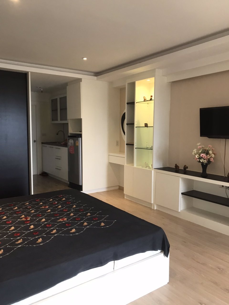 ขาย-คอนโดแฝดห้องติดกัน-โครงการพาราไดซ์-จอมเทียน-พัทยา-วิวทะเล-ตกแต่งพร้อมอยู่