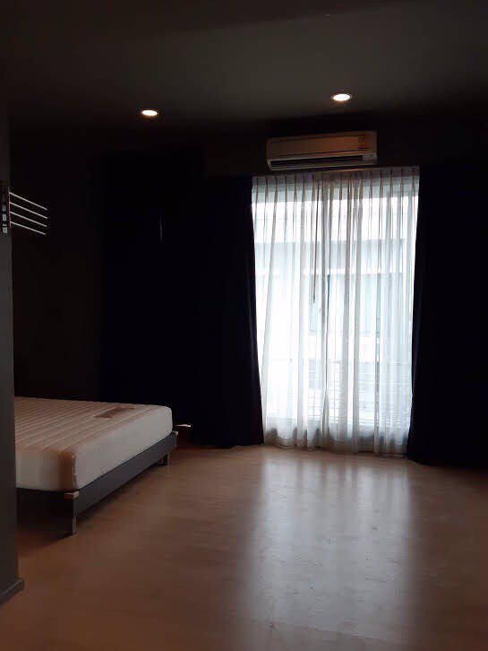 ให้เช่า-ทาวน์เฮ้าส์-โฮมออฟฟิศ-home-office-for-rent-โครงการบ้านกลางเมืองพระราม-9-รามคำแหงซอย39