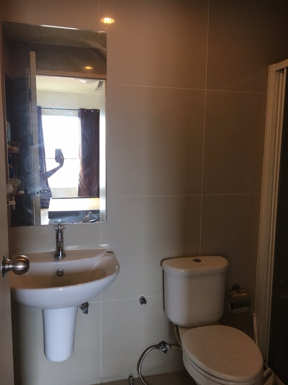 ขาย-ให้เช่า-คอนโดมิเนี่ยม-อยู่ฟรี1เดือน-โครงการ-s-s-sukhumvit-ใกล้รถไฟฟ้า-bts-พร้อมเฟอร์นิเจอร์แล