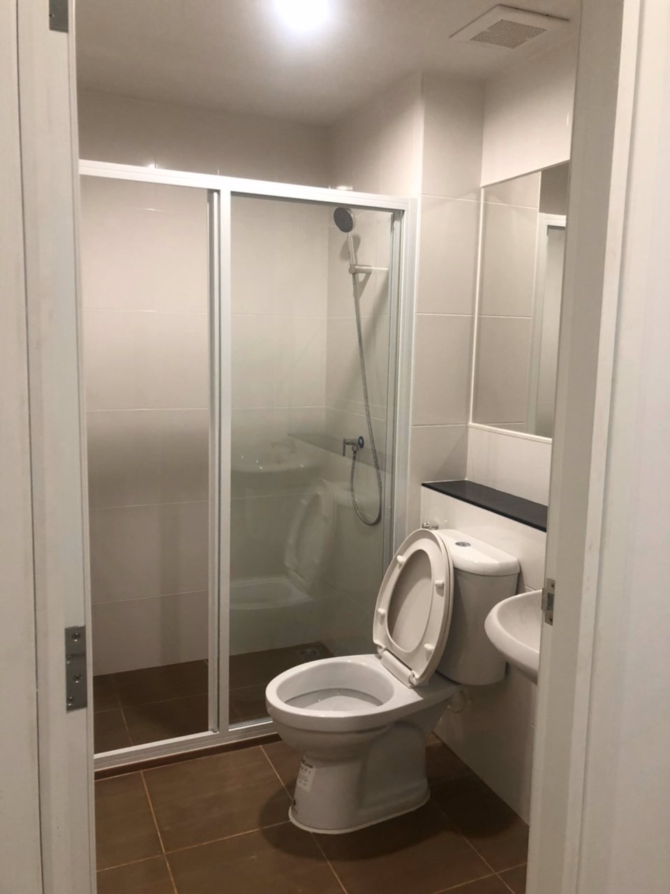 ขายดาวน์-คอนโด-รีเจ้นโฮม-สุขุมวิท-97-1-พึ่งสร้างเสร็จ-ใกล้สถานีรถไฟฟ้าบางจาก-เพียง-800-เมตร