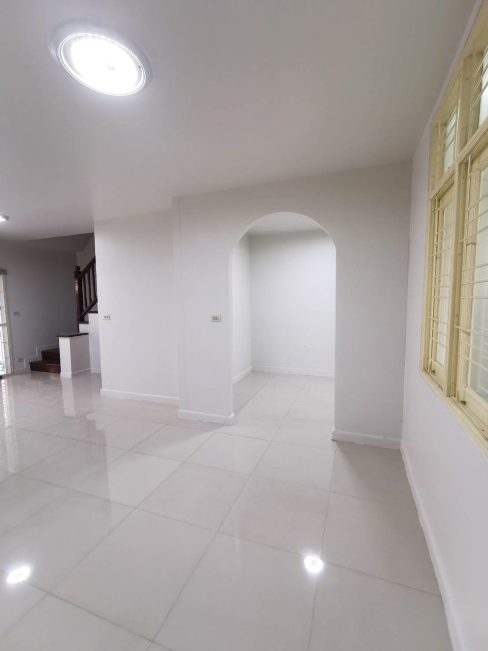 ขาย-ทาวน์เฮ้าส์-หมู่บ้านพฤกษาวิลล์-2-หลักหก-ปทุมธานี-ใกล้มรังสิต-อำเภอเมืองปทุมธานี-จังหวัดปทุมธา