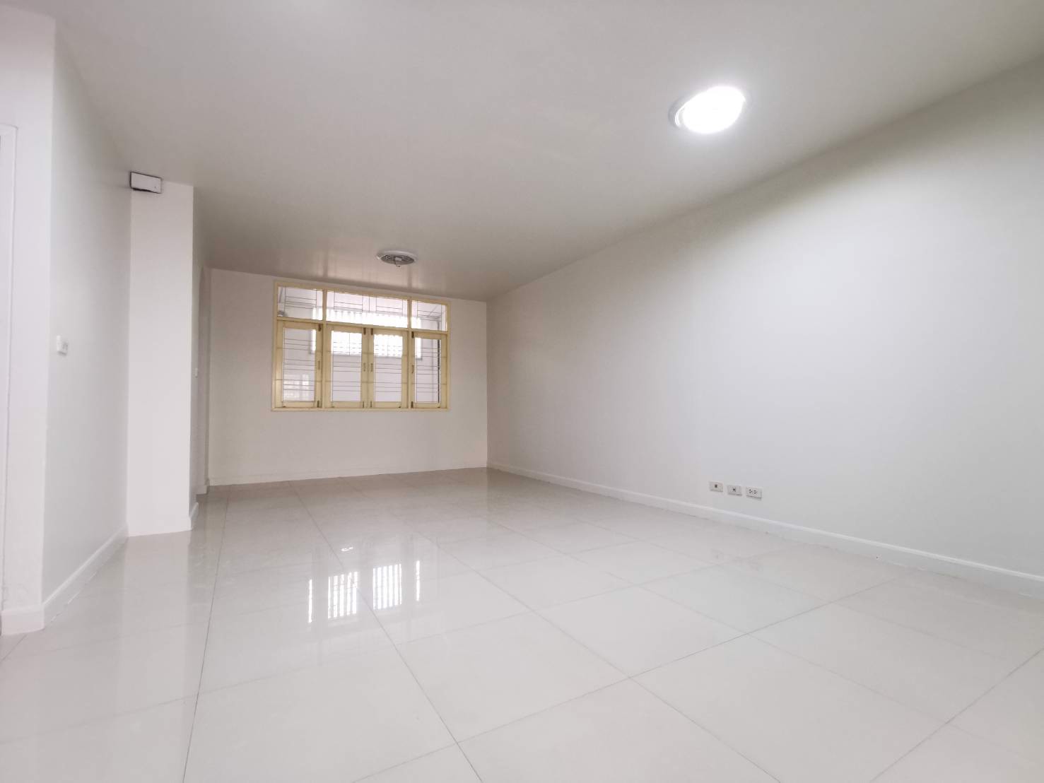 ขาย-ทาวน์เฮ้าส์-หมู่บ้านพฤกษาวิลล์-2-หลักหก-ปทุมธานี-ใกล้มรังสิต-อำเภอเมืองปทุมธานี-จังหวัดปทุมธา