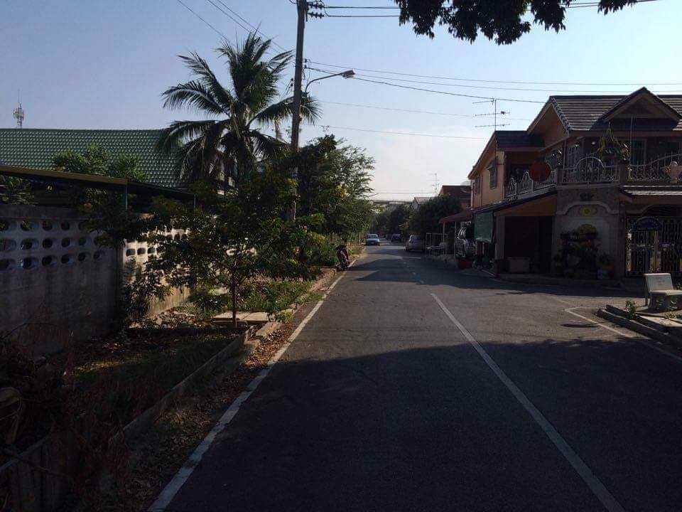 พร้อมขายแล้ว-ทาวน์เฮ้าส์-2-ชั้น-หมู่บ้านบัวทอง2-ซอย-11-3-บางใหญ่-ติดสถานีรถไฟฟ้าสายสีม่วง-สถานีคลองบ