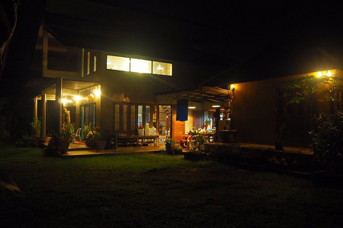 ขาย-บ้านพักอาศัย-ส่วนบุคคล-ตั้งอยู่กลางอำเภอปาย-จังหวัดแม่ฮ่องสอน