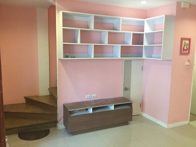 ให้เช่า-ทาวน์โฮม-ลุมพินี-ราชพฤกษ์-นครอินทร์-พื้นที่175ตารางวา-ที่จอดรถ-2-คัน-3ห้องนอน-2ห้องน้ำ