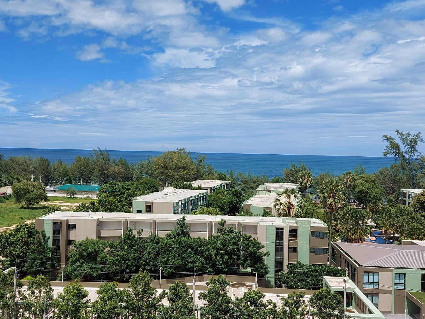 ขาย-ให้เช่า-คอนโดวิวทะเล-ชะอำใต้-“ลุมพินีซีวิว-ชะอำ”