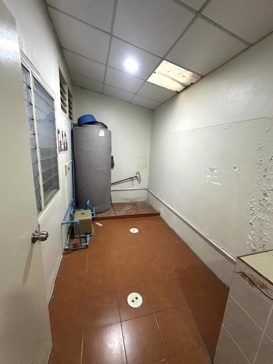 ขายถูก-อาคารพาณิชย์-2-ชั้น-หน้าหมู่บ้าน-พฤกษาb