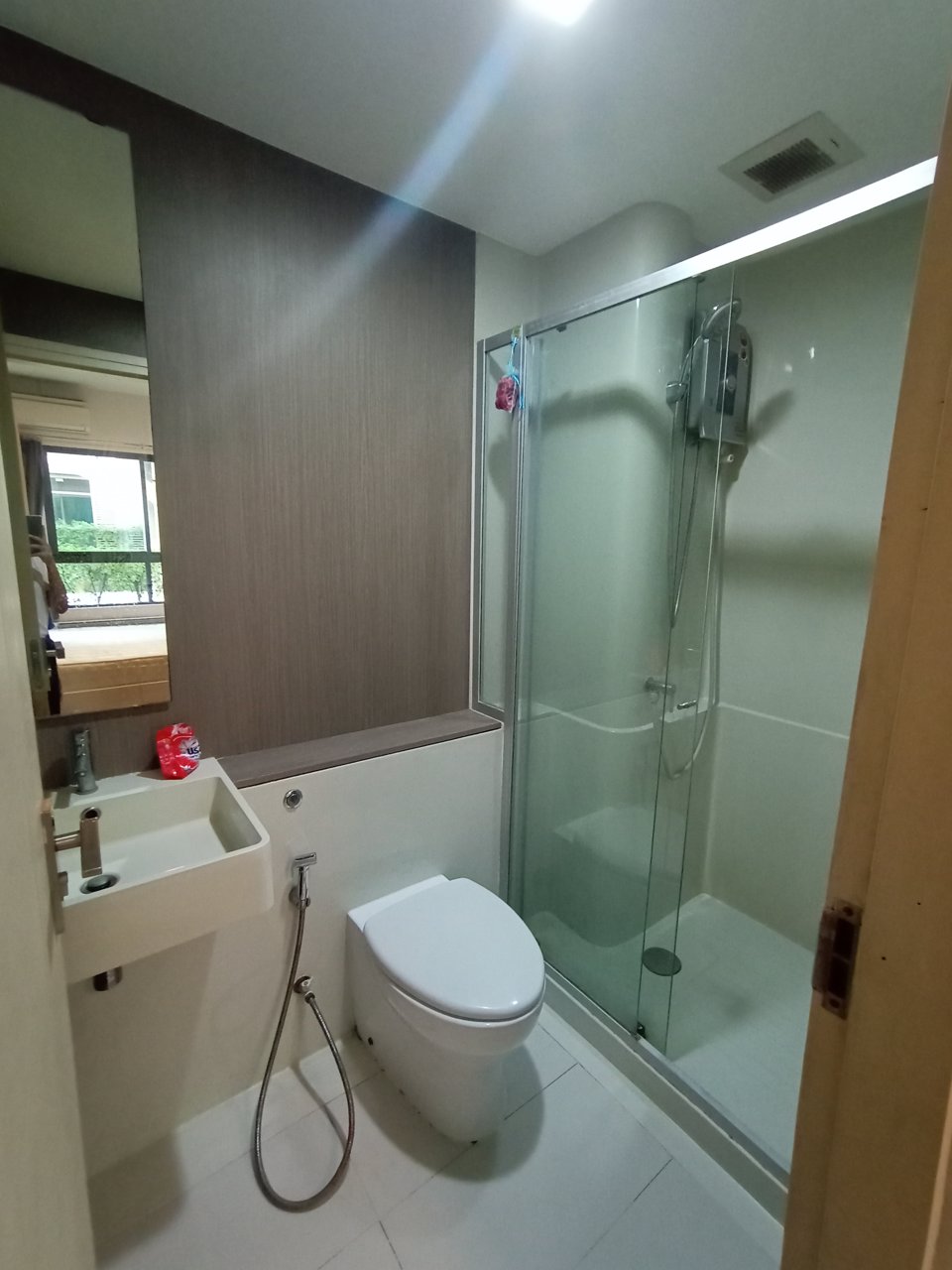 ให้เช่าคอนโด-อีส-พระราม2