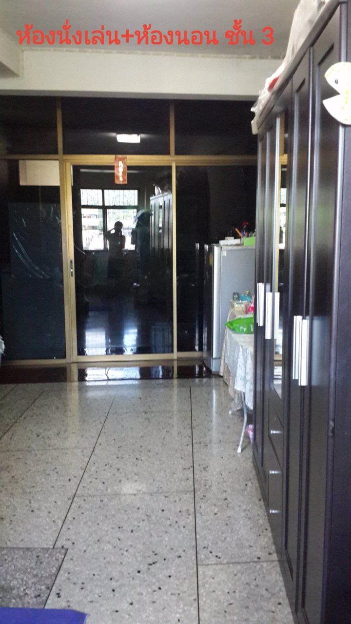 ขายด่วน-อาคารพาณิชย์-45-ชั้น-ริมถนนสุขุมวิท-ใจกลางเมืองชลบุรี