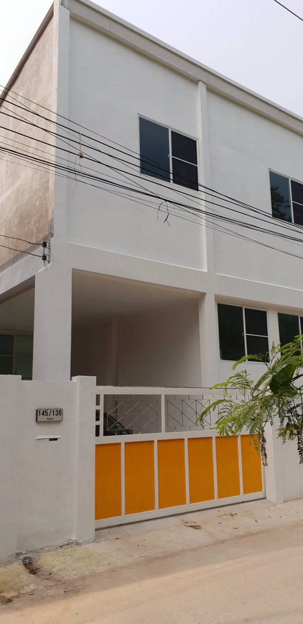 ขายบ้านติดทะเลพลา-beach-house