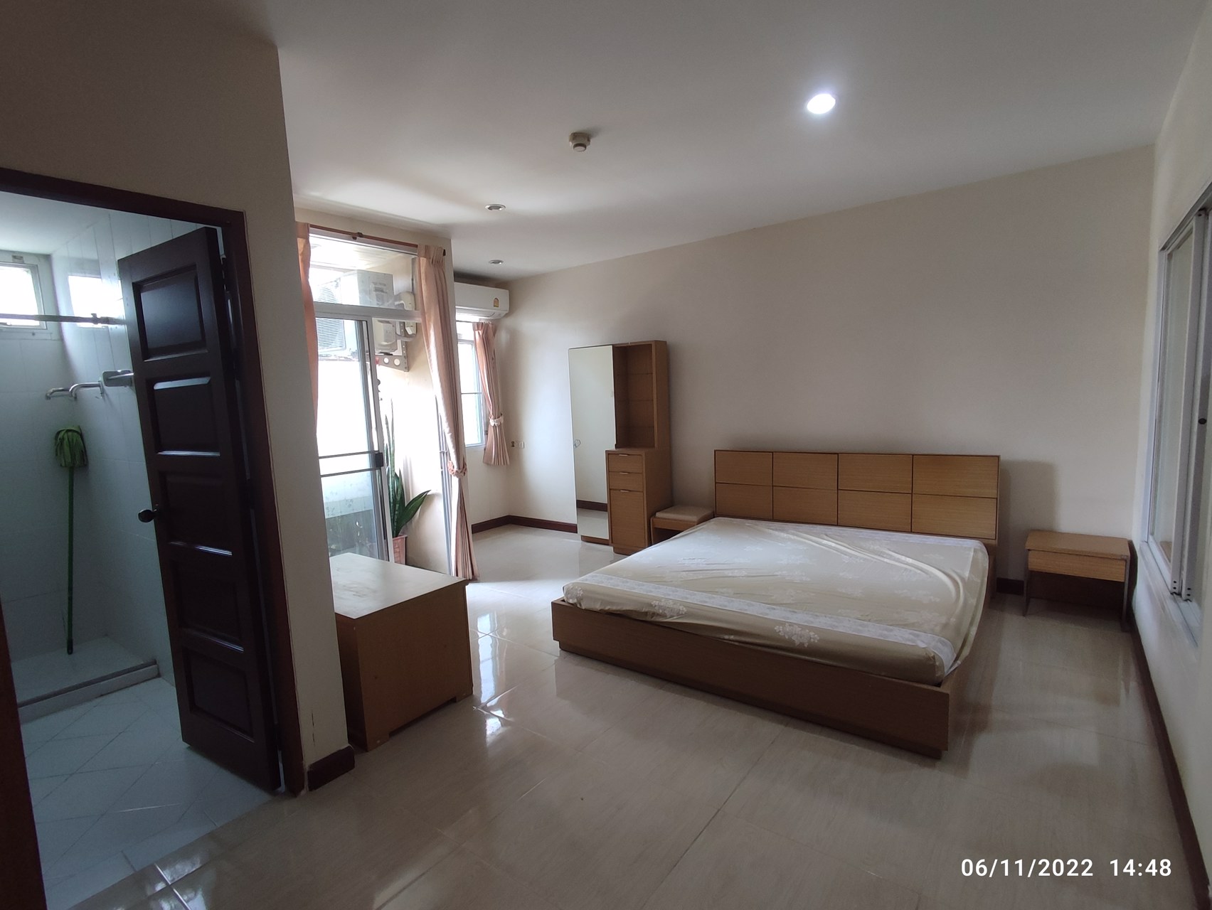 ขายคอนโดกลางกรุงรีสอร์ท-ขนาดห้อง-4659-ตารางเมตร