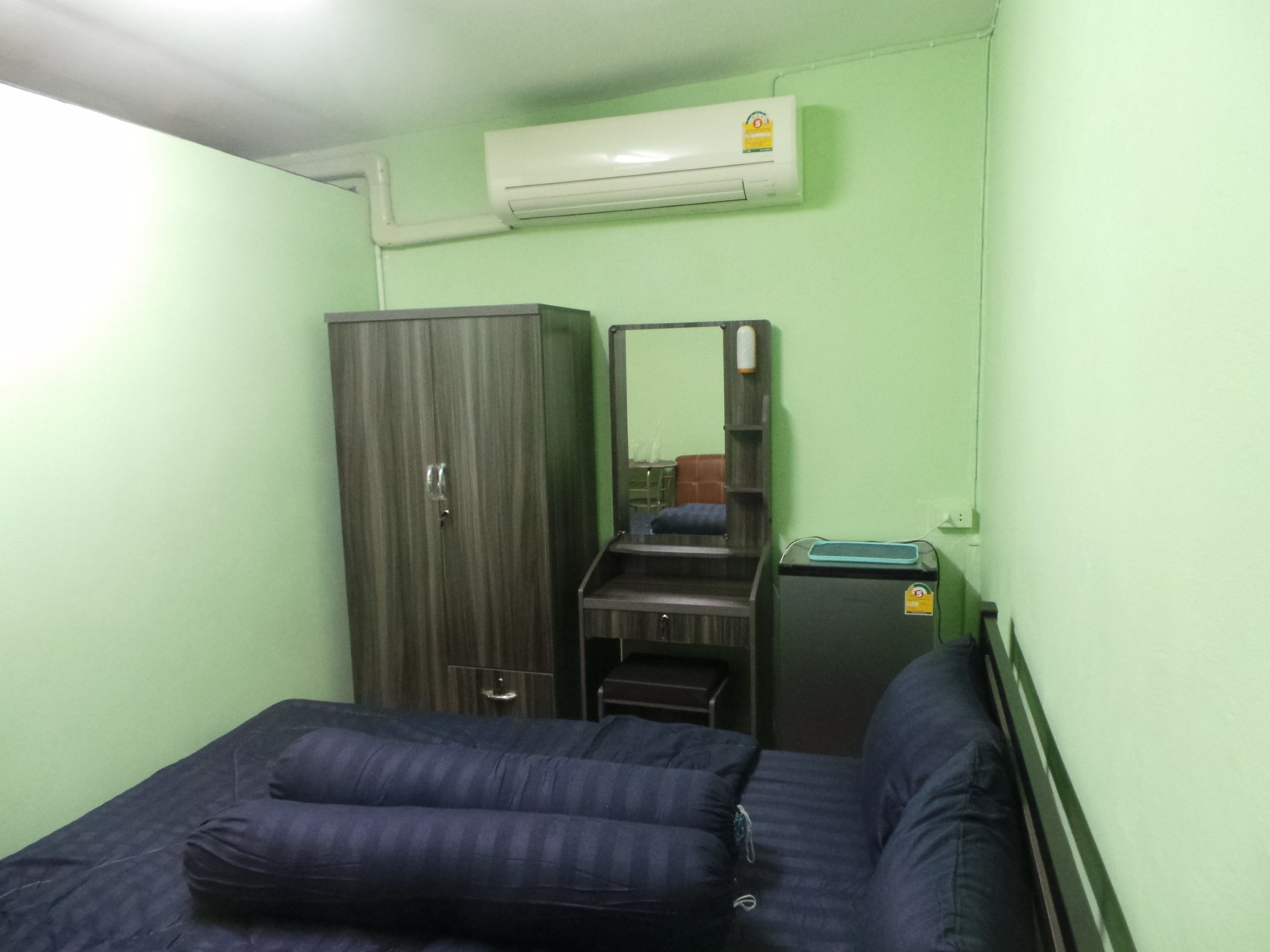 มี-หอพัก-ห้องพัก-ให้เช่า-แบบรายวันและรายเดือน