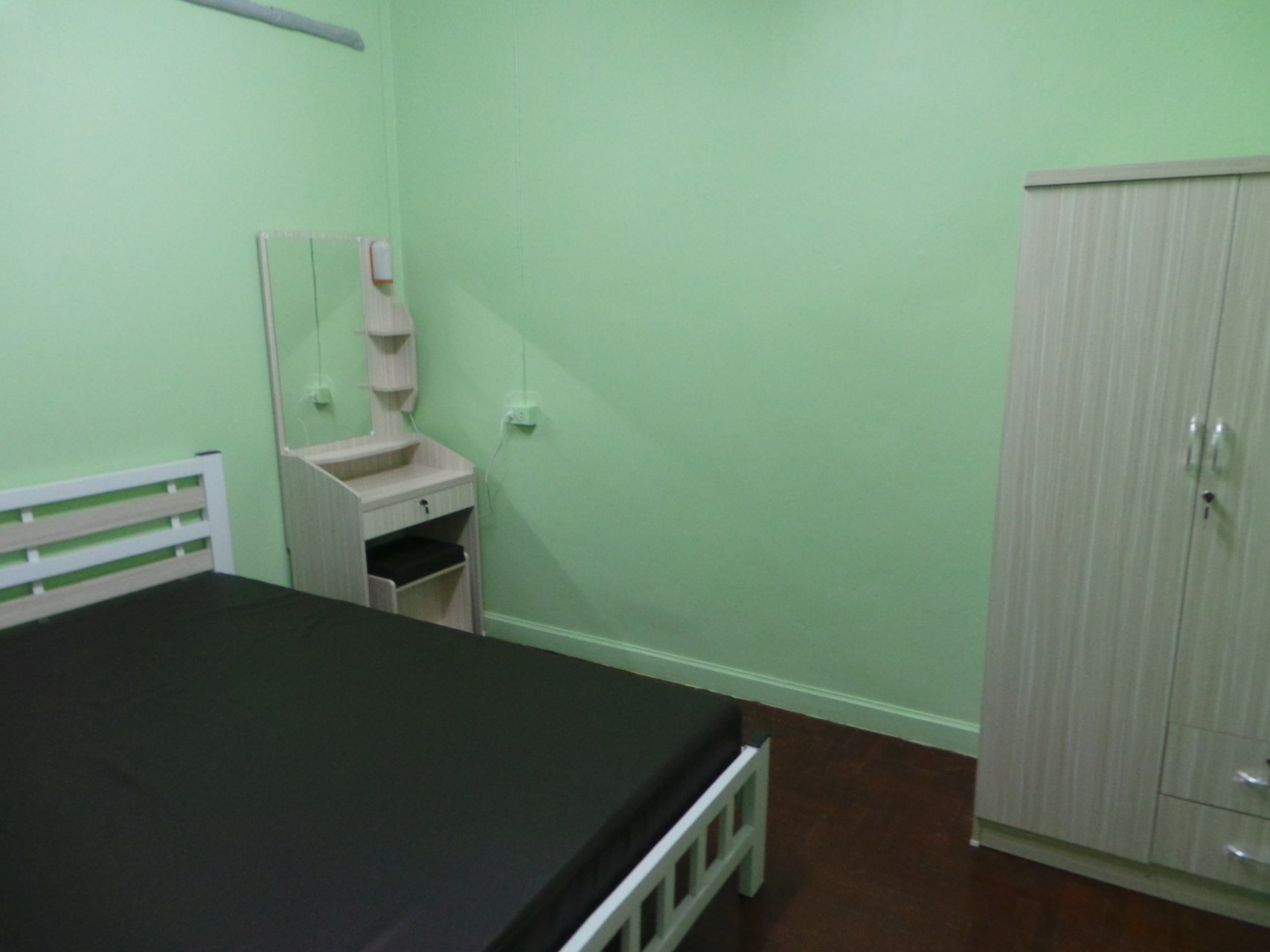 มี-หอพัก-ห้องพัก-ให้เช่า-แบบรายวันและรายเดือน