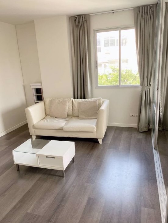 dcondo-campus-resort-bangsaen