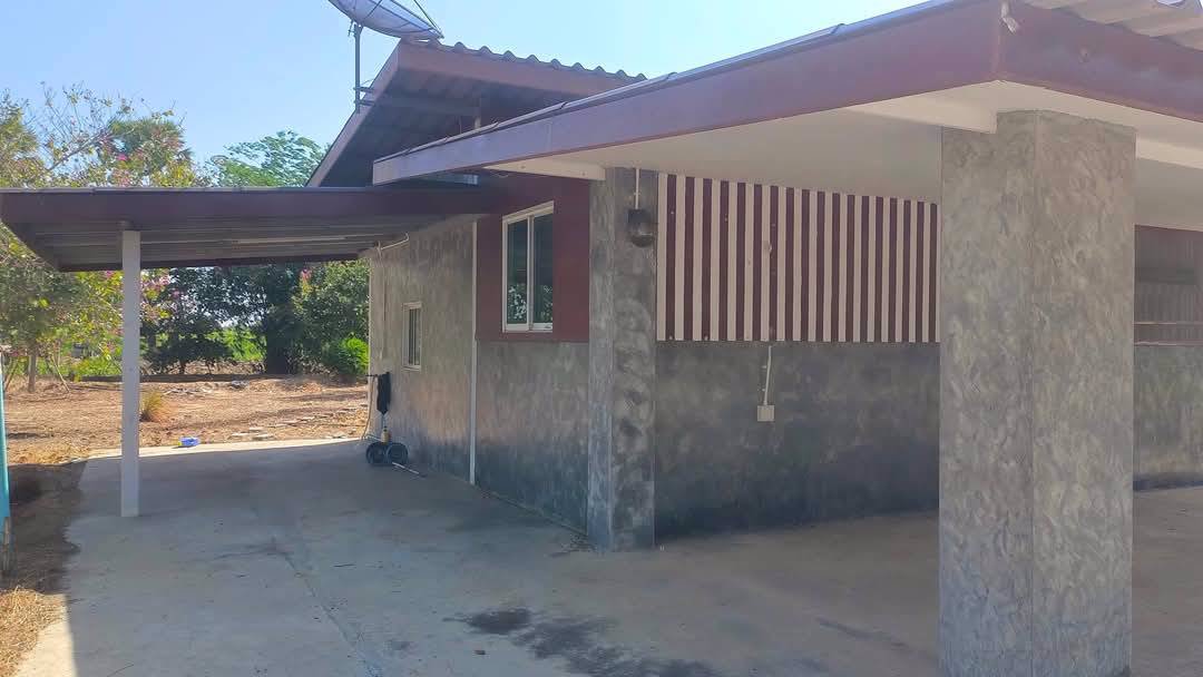 บ้านเดี่ยวชั้นเดียว-โมเดิร์น-พร้อมที่ดิน-200-ตรว-ไฟฟ้า-ปะปาพร้อม-เเหล่งชุมชน