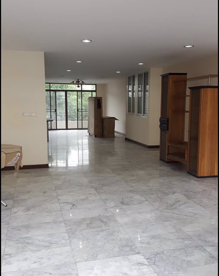 ขายด่วน-ใกล้รถไฟฟ้าศรีนครินทร์-ทาวน์โฮม-5-ชั้น-กรีนทาวน์-ซอยพัฒนาการ-52