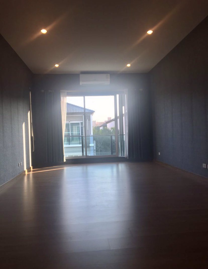 ขายทาวน์โฮม-หลังริม-ติดสวนโครงการ-เดอะแพลนท์-ซิตี้-แจ้งวัฒนะ-ต่อเติมด้านข้างและด้านหลัง