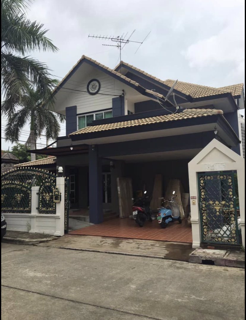 ขายบ้านเดี่ยว-หมู่บ้านสถาพร-คลอง-4-ติดโลตัส-คลอง-4-เคยใช้เป็นสำนักงาน