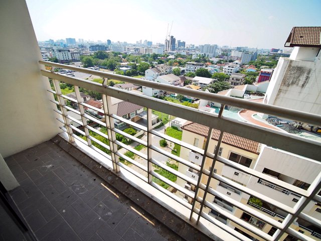 ขาย-คอนโดสายลม-สวีท-เสนานิคม-80-ตรม-มีที่จอดรถประจำ