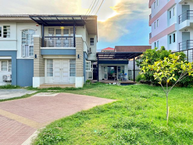 ขาย-บ้านเดี่ยว-ทำเลหายาก-122-วา-โชคชัย-4-ปาร์เก้ไม้มะค่าทั้งหลัง