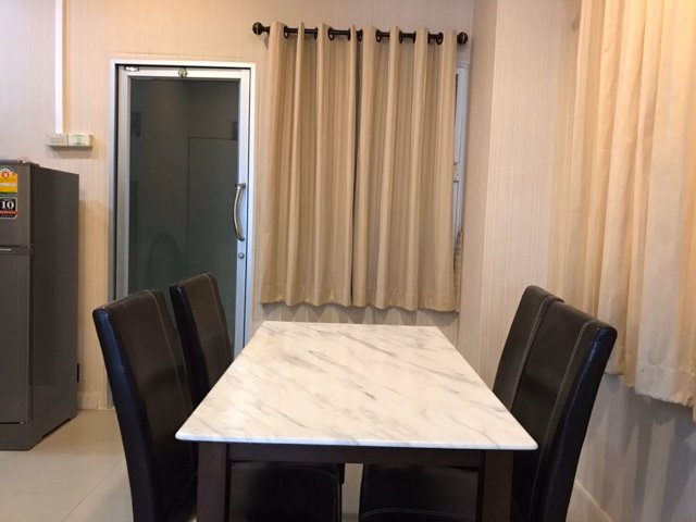 ให้เช่า-ทาวน์โฮม-3-ชั้น-urban-สาทร-ใกล้-bts-บางหว้า-3-นาที