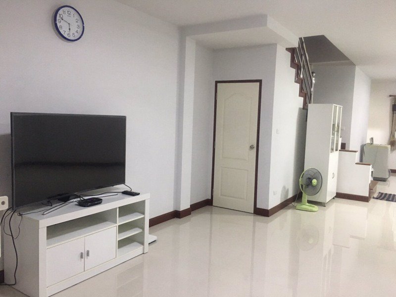 ขาย-ทาวน์เฮ้าส์-สุริยา-เพลส-บางนา-กม-5-suriya-place-bangna-หลังมุม-สภาพใหม่