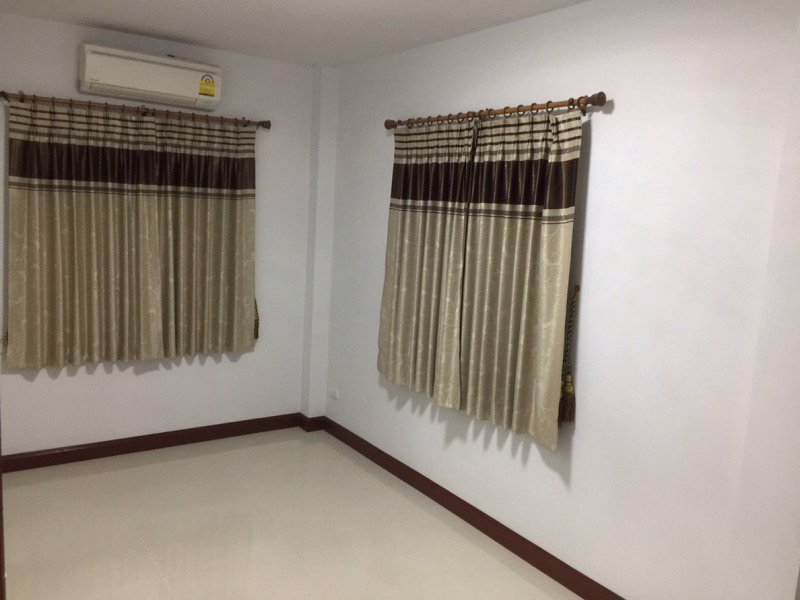 ขาย-ทาวน์เฮ้าส์-สุริยา-เพลส-บางนา-กม-5-suriya-place-bangna-หลังมุม-สภาพใหม่