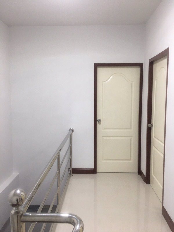 ขาย-ทาวน์เฮ้าส์-สุริยา-เพลส-บางนา-กม-5-suriya-place-bangna-หลังมุม-สภาพใหม่