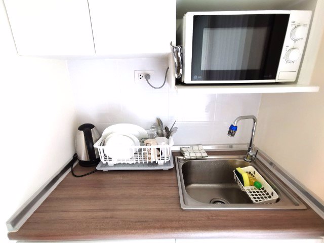 ขายพร้อมผู้เช่า-ไอคอนโด-กรีนสเปซ-สุขุมวิท-77-เฟส-2-ชั้น-4-วิวสระ-ขนาด-29-ตรม-แต่งสวยมาก