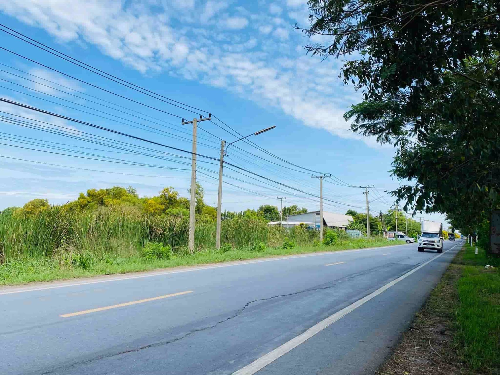 ขายที่ดินติดถนน-ประตูน้ำพระอินทร์-เลียบคลองระพีพัฒน์