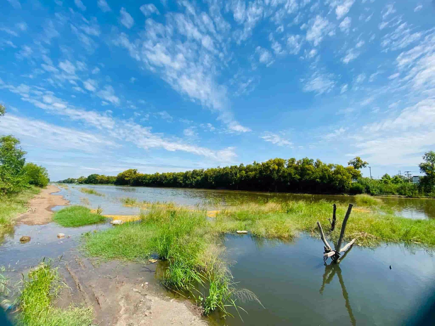 ขายที่ดินติดถนน-ประตูน้ำพระอินทร์-เลียบคลองระพีพัฒน์