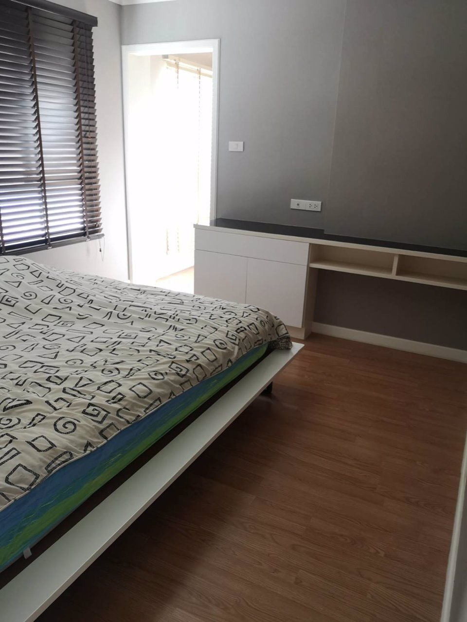 ขายคอนโด2ห้องนอน-ลุมพินี-พาร์ค-ปิ่นเกล้า-วิวสระว่ายน้ำ