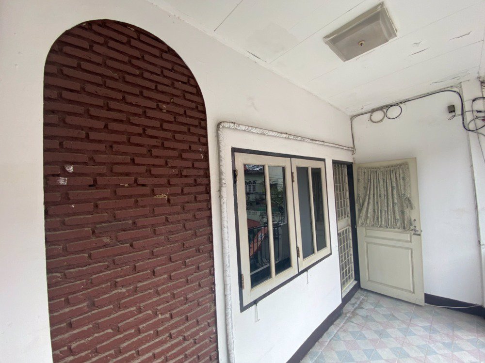 ขาย-ทาวน์โฮม-รัชดาซอย-3-mrt-พระราม-9-ซอย-โพธิ์ปั้น-14