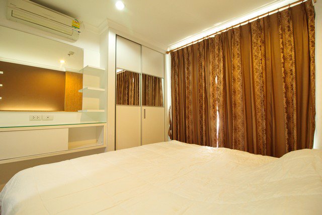 ให้เช่าคอนโด-lumpini-place-พระราม-9-รัชดา-ห้องมุม-38-ตรม-1-ห้องนอน-อาคาร-a-ชั้น-9-เฟอร์ครบ