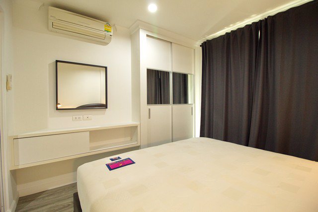 ให้เช่าคอนโด-lumpini-place-พระราม-9-รัชดา-ห้องมุม-34-ตรม-1-ห้องนอน-อาคาร-d-ชั้น-17-วิวสวน