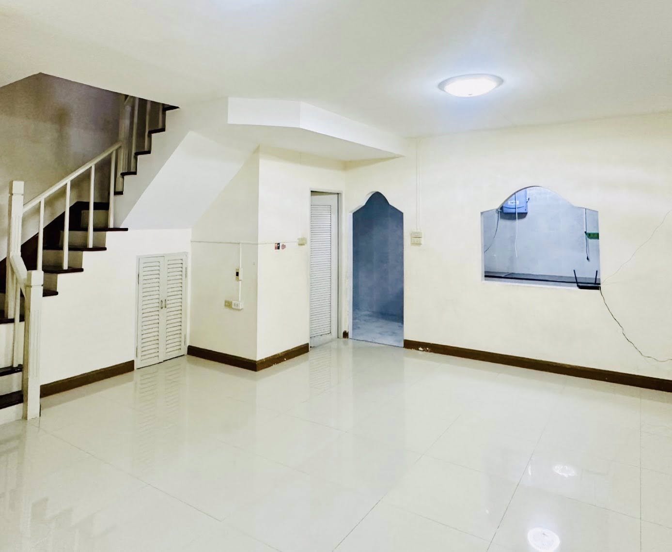 ขายด่วน-หมู่บ้านพฤกษาc-หลังมุม-287-ตรว