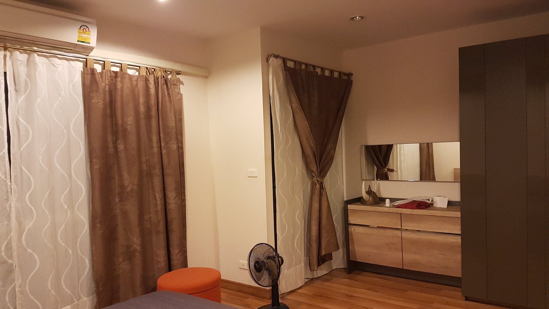 ทาวน์โฮมวิลเลตซิตี้-3-ชั้น-มวิลเลตซิตี้-ในโครงการพฤกษา-อเวนิว-พัฒนาการ-38-ให้เช่า