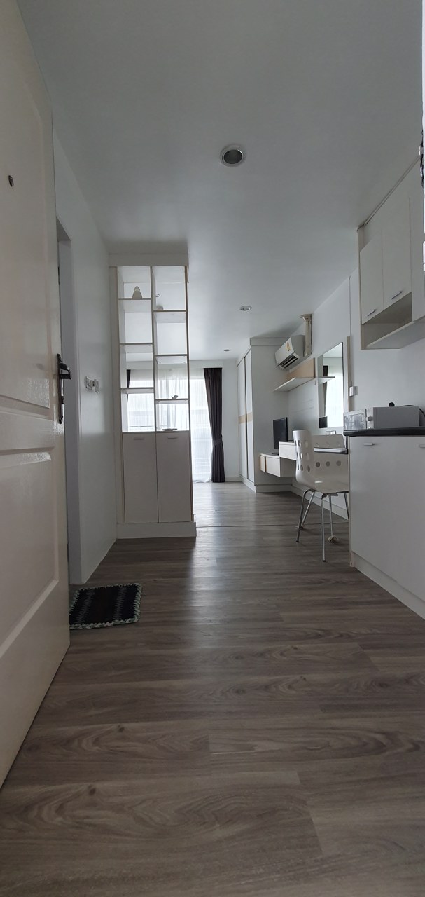 ขายคอนโดศิริน-เรสซิเดนซ์-ห้องมุม-ชั้นบนสุด-ชั้น-8-ถนนพัฒนาการ