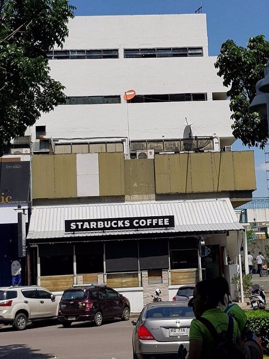 พื้นที่ว่างให้เช่า-rca-block-f-ชั้น-3-4-สองคูหา-ปล่อยเช่าราคาถูก-เหมาะสำหรับทำสำนักงาน-สตูดิโอ