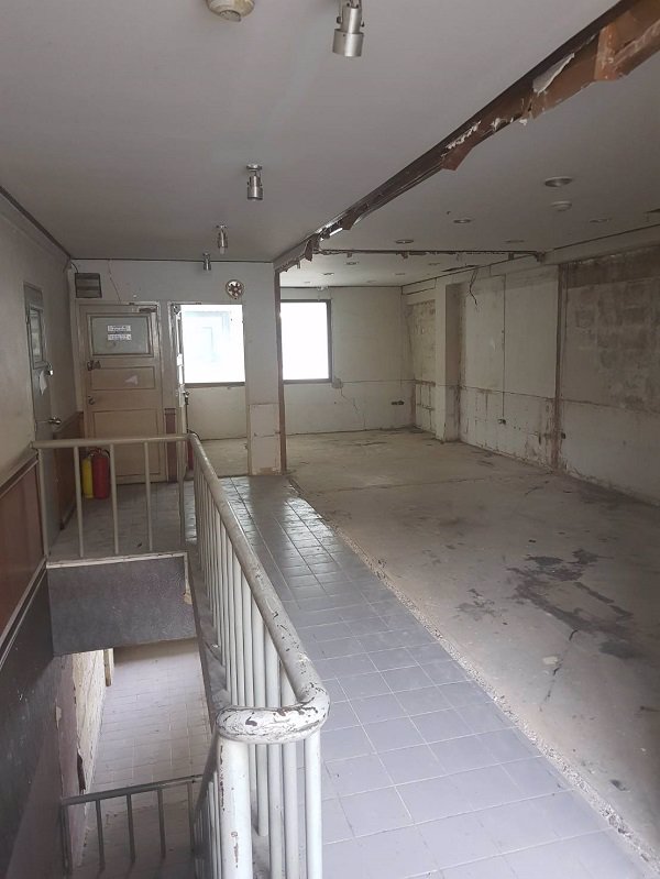 พื้นที่ว่างให้เช่า-rca-block-f-ชั้น-3-4-สองคูหา-ปล่อยเช่าราคาถูก-เหมาะสำหรับทำสำนักงาน-สตูดิโอ