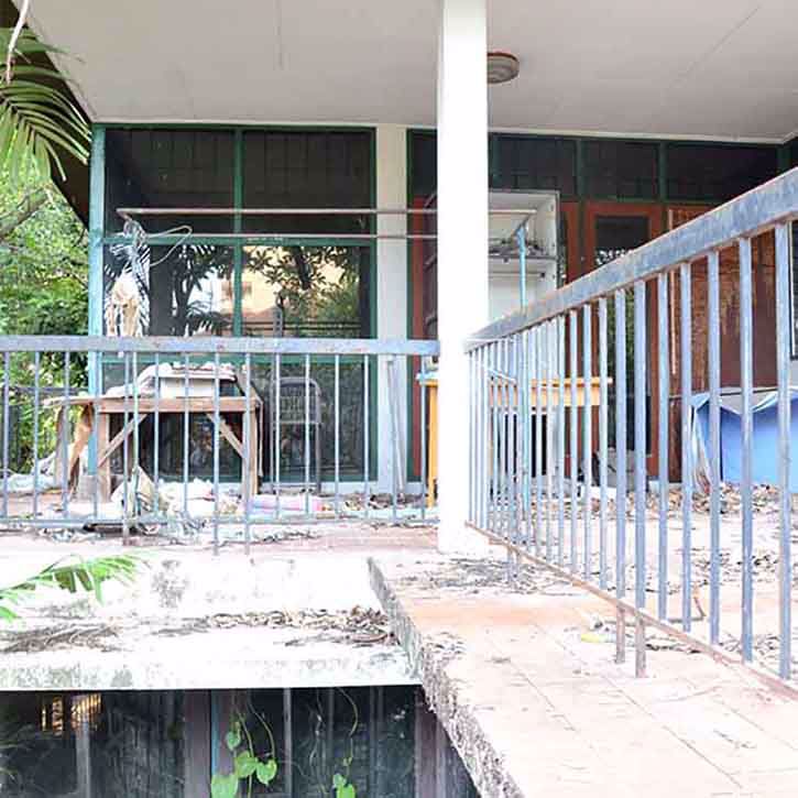 ขายที่ดินพร้อมโครงสร้างบ้าน-126ตรว-ซลาดพร้าว80แยก14-ถมแล้ว-ราคาคุยได้