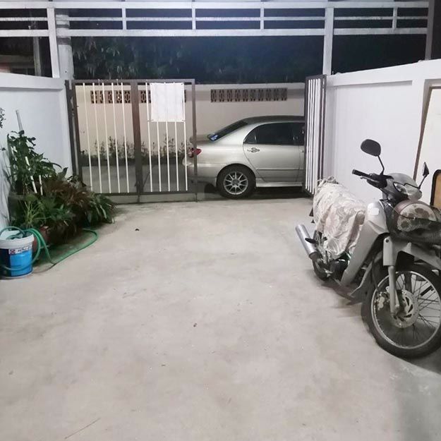 ขายทาวน์เฮ้าส์24ตรว-ซหมอศรี-สามพราน-สวย-ต่อเติมพร้อมอยู่-จัดกู้ให้