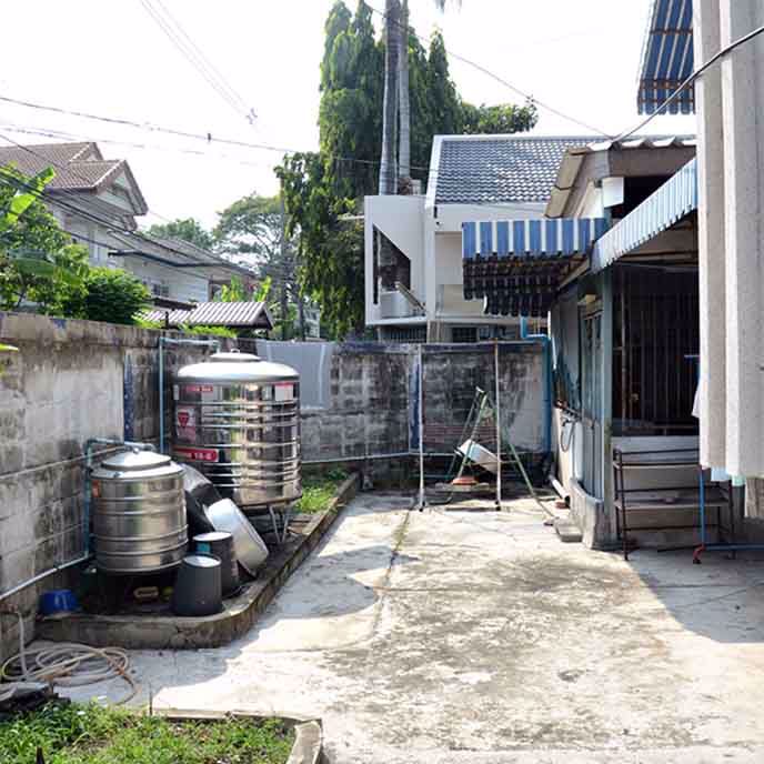 ขายที่ดิน50ตรว-ซลาดพร้าว80แยก14-แปลงมุม-เหมาะสร้างบ้าน-ราคาคุยกันได้ครับ